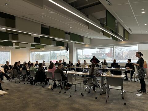 Un atelier avec les présidents et présidentes des groupes de travail